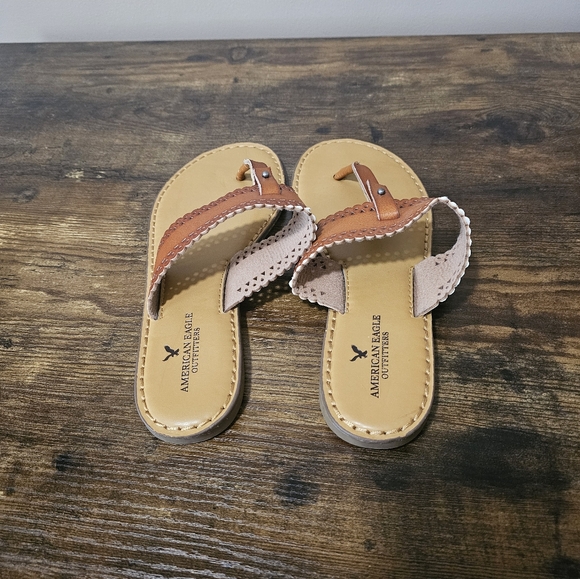 American Eagle T-strap Sandals - Picture 2 of 3
